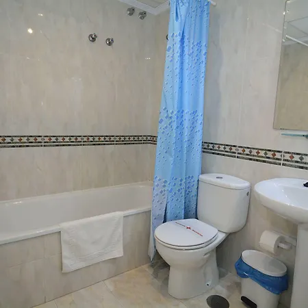 Apartamentos Hc Burriana Playa Hotel Nerja