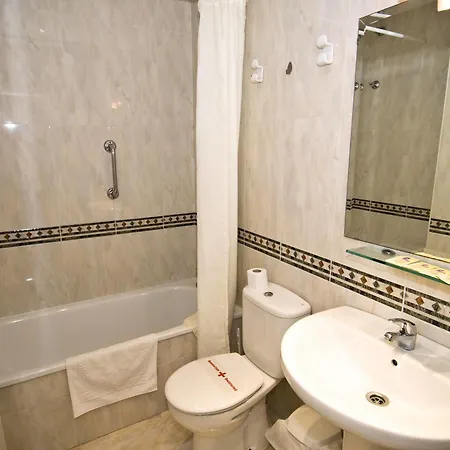 Hotel Hc Burriana Playa Nerja