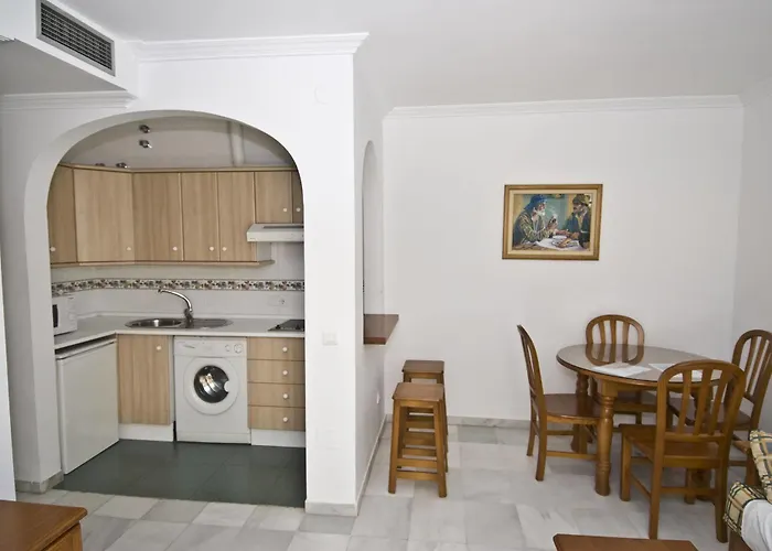 Hotel Apartamentos Hc Burriana Playa Nerja