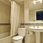 布里亚纳海滩hc公寓 酒店 *