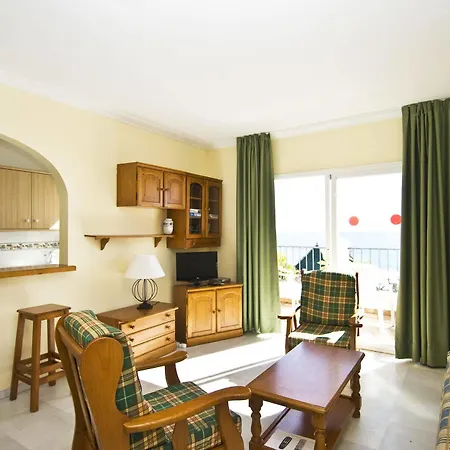 Apartamentos Hc Burriana Playa Nerja