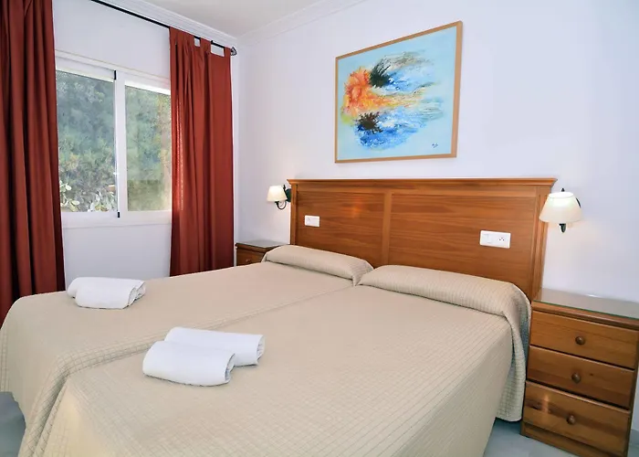 Apartamentos Hc Burriana Playa Hotel *