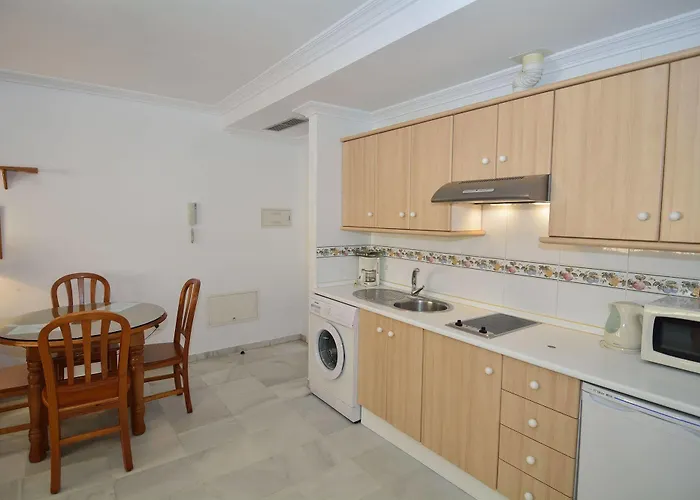 Apartamentos Hc Burriana Playa * Nerja