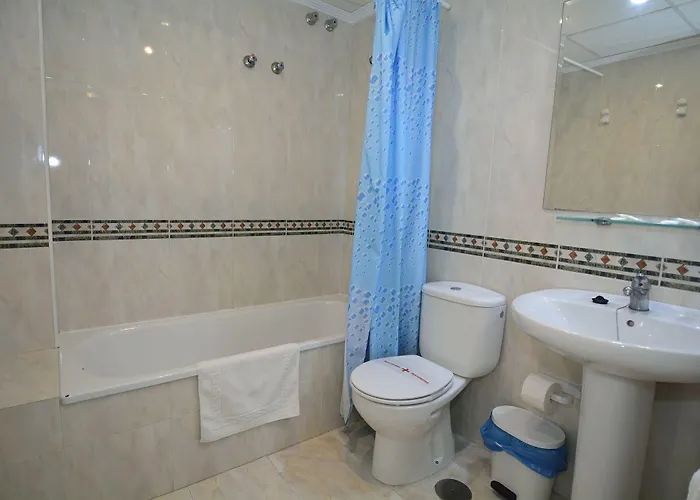 Apartamentos Hc Burriana Playa Hotel Nerja